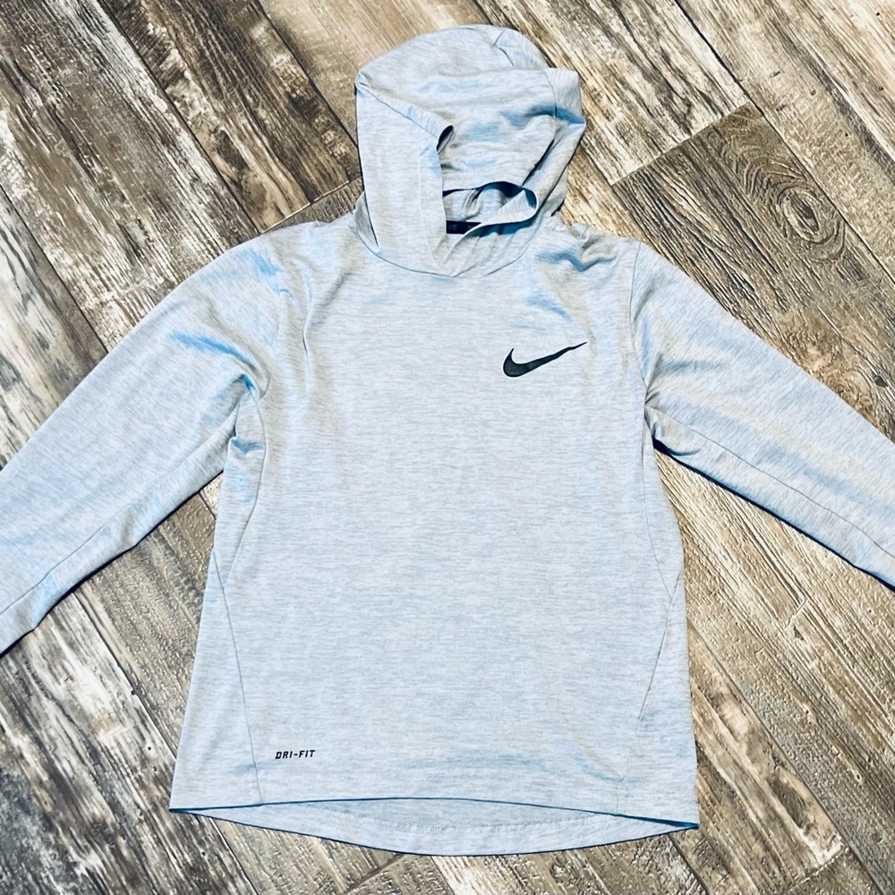 Boys Medium Nike Light Gray Dri-FIT Hoodie